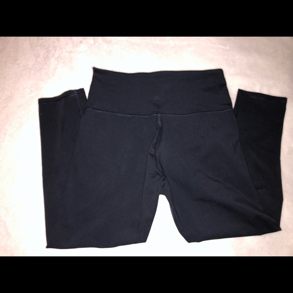 Zobha 3/4 length black leggings